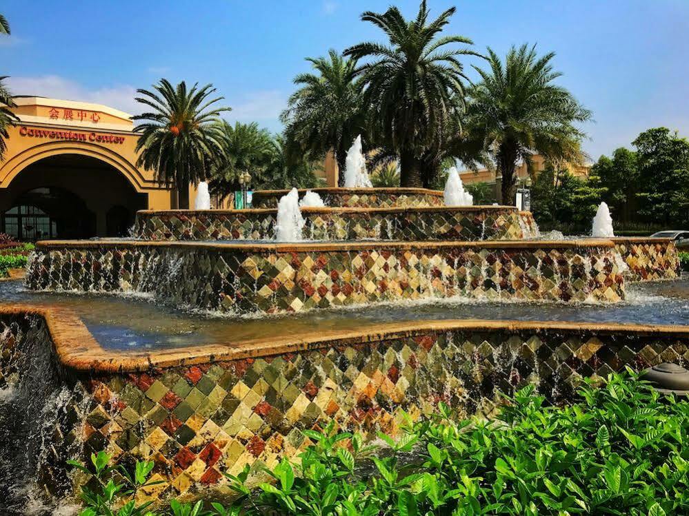 Sheraton Qingyuan Lion Lake Resort Exterior foto